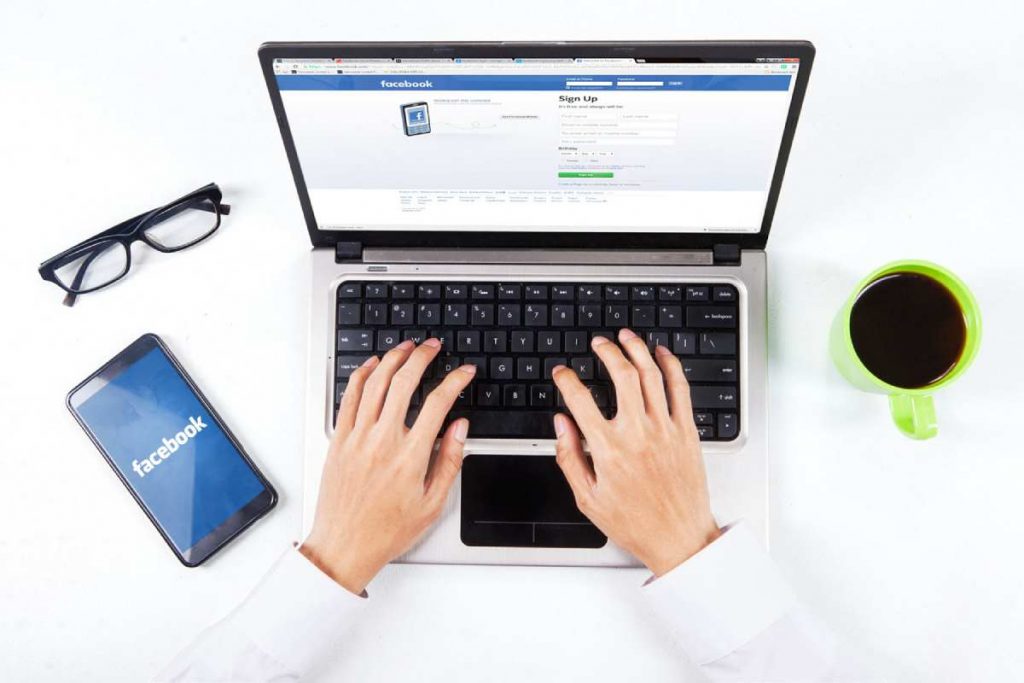 how to see your facebook email